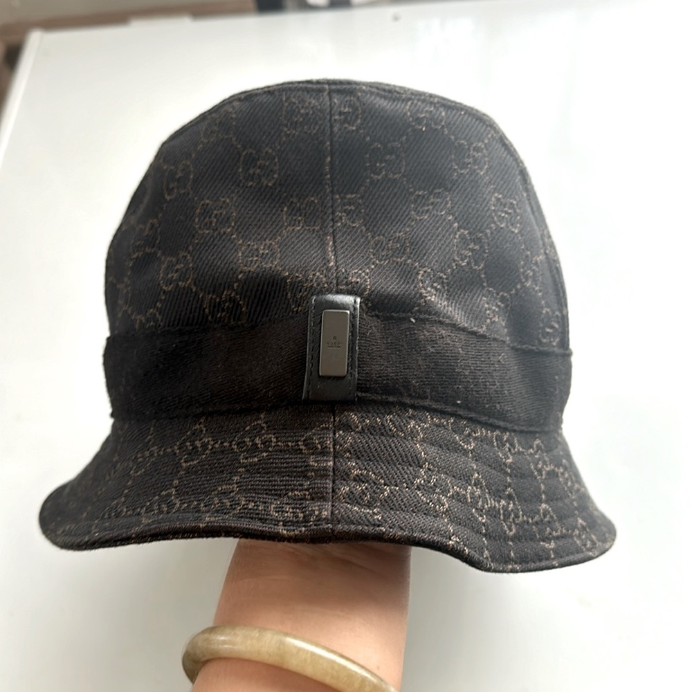 GUCCI bucket hat